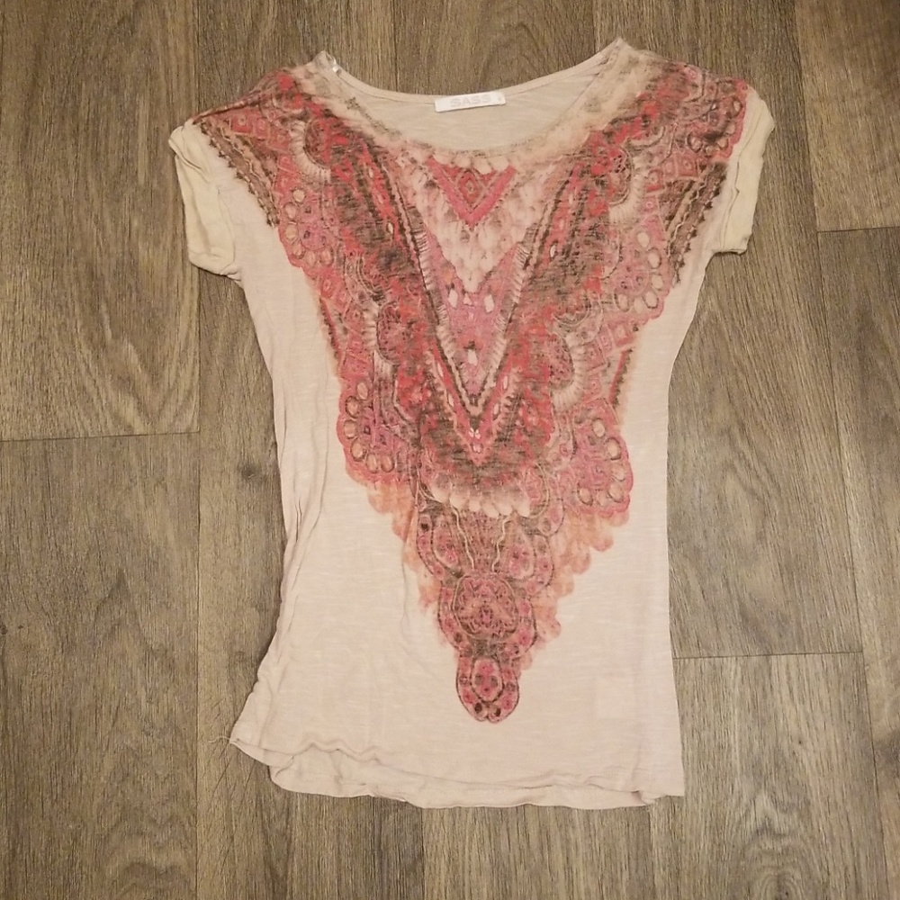 5/$25  Western design t-shirt
